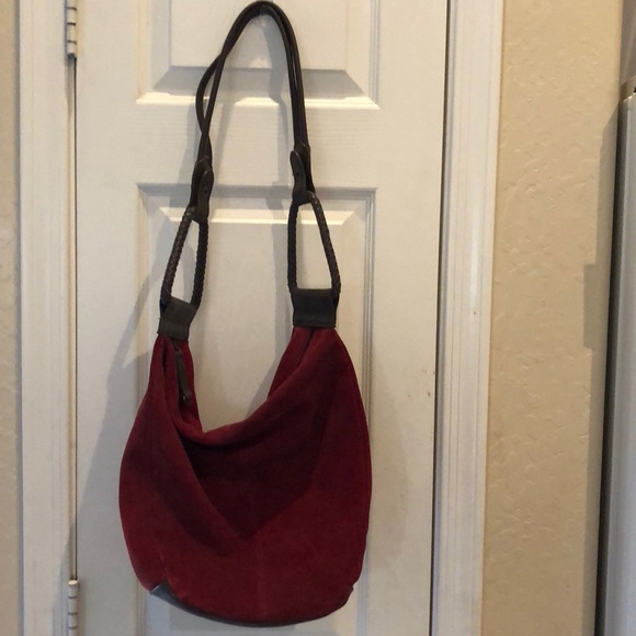 Black//Red Target 11-5896 Messenger Bag